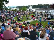 Columbia View Park amphitheater and 13 Nights on the River concert 