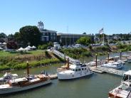 St. Helens city public docks with historic Columbia County courthouse