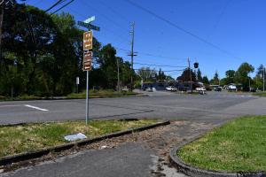 A view of the Old Portland Road and South 18th Street Intersection from the Recreation Center